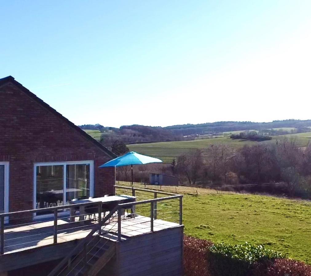 Huis Met Zonneterras, Tuin En Panoramisch Uitzicht Wellin Eksteriør bilde